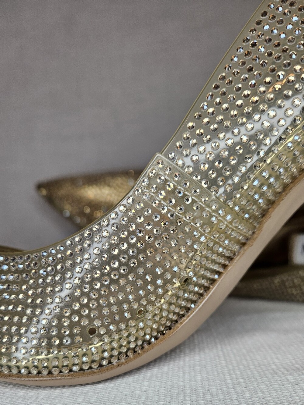 Steve Madden Classie Rhinestone Gold Clear Pumps Heels 7 NWOT Event Festival - Picture 10 of 12